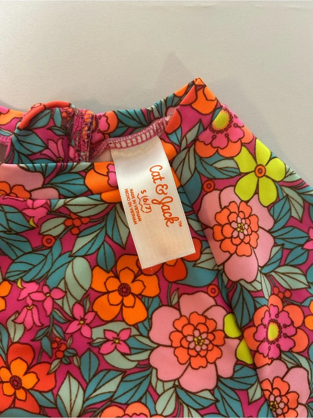 Cat & Jack Girls Floral Long Sleeve One-Piece Swimsuit Multicolor Size S (6/7)